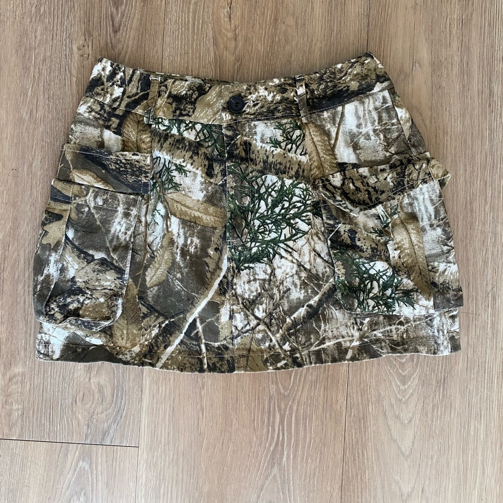 camo mini skirt